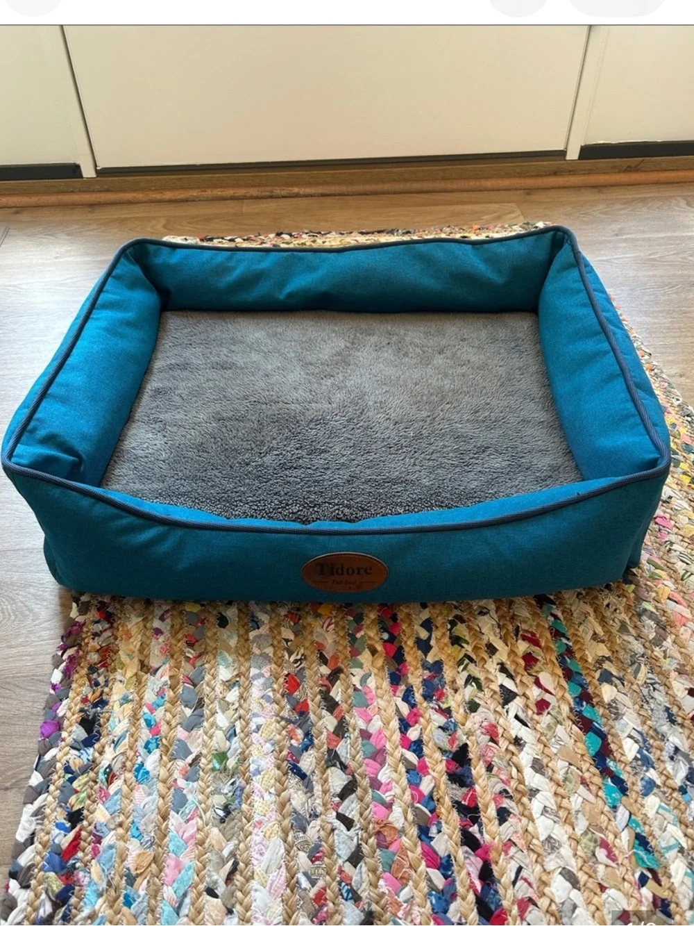 Pet Bed with Gray Plush Insert